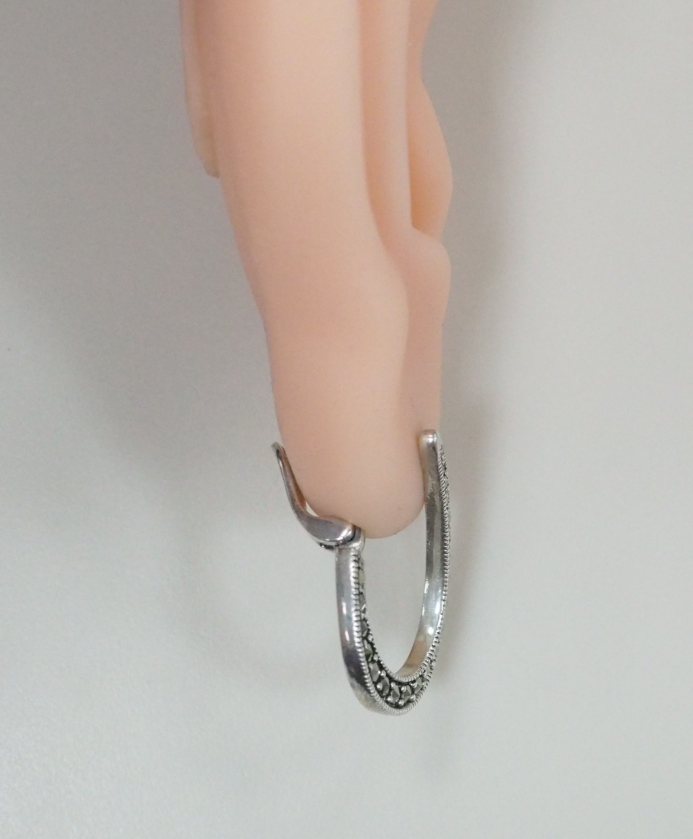 Серебряные серьги с марказитами